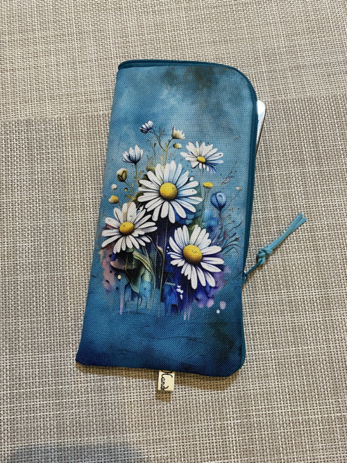 Pouzdro na mobil - Sedmikrásky