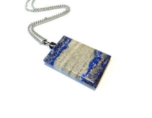 Lapis lazuli, chirurgická ocel