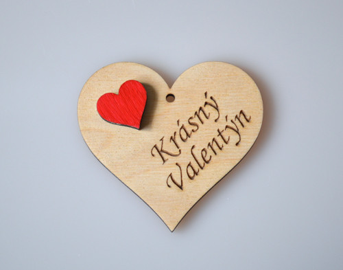 Dřevěné srdíčko - Krásný Valentýn