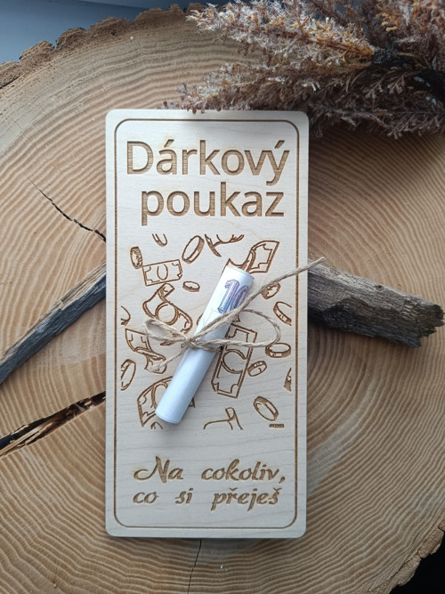 Dřevěná dárková karta