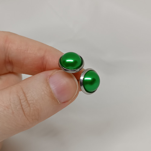 Puzety 12 mm zelené