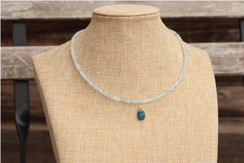 Náhrdelník choker - akvamarín