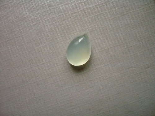 Kabošon - prehnit 10 mm, č.17Cf