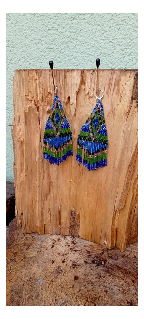 Secrets of blue woods