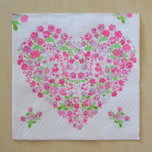 Ubrousek 25 x 25 cm - květinové srdce růžové