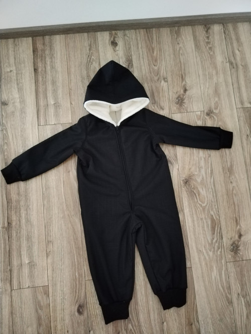 Simple Black - beránek