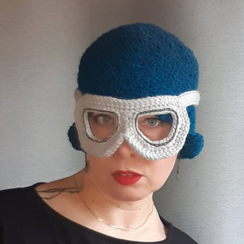 Eliška a čírkové buklé - řidičský klobouček