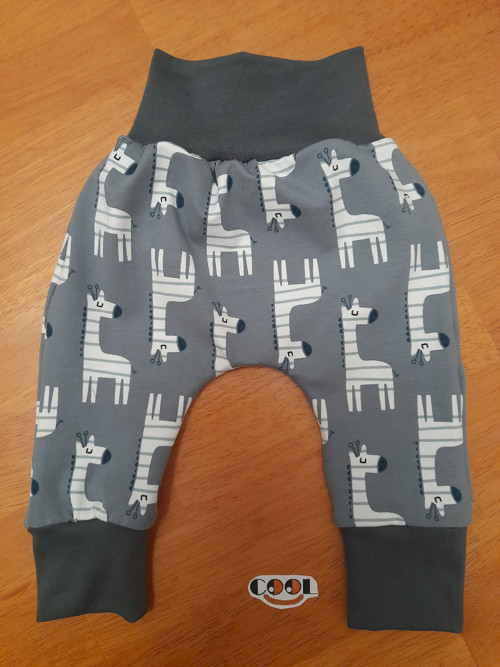 Tepláčky baggy ŽIRAFA