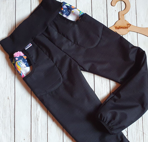 Softshellové kalhoty s BERÁNKEM -černá/jednorožci — foto 1