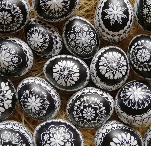 Černá velikonoční kraslice — foto 1