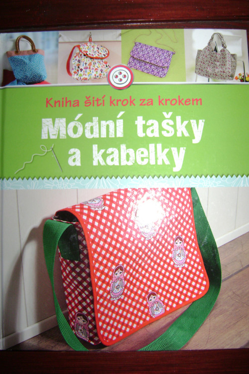 Kniha módní tašky a kabelky