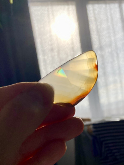 IRIS ACHÁT-duhovka, iridescentní plátek, Indonésie