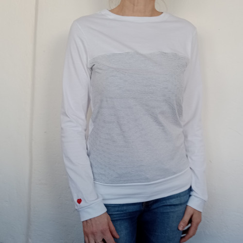 Tričko , také v černé barvě,vel.XS-XL