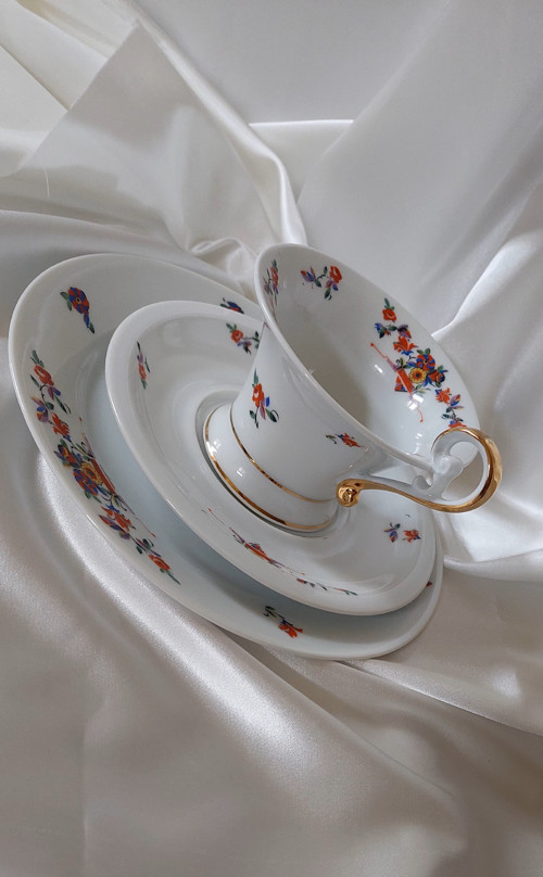 Starý porcelánový snídaňový set