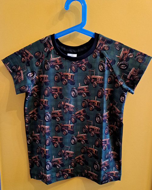 Dětské trička vel. 122