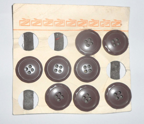 8x KNOFLÍKY, originál balení, n. p. Žirovnice