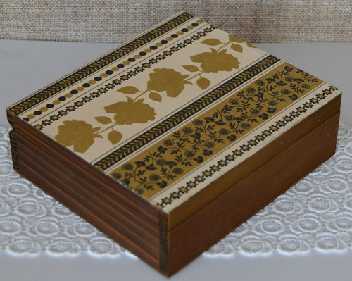 Květinové vzory - krabička