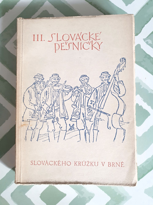 Slovácké pěsničky III