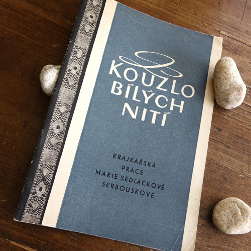 Kouzlo bílých nití — foto 1