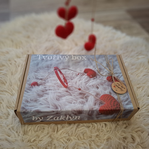Tvořivý box na výrobu srdíčkového závěsu