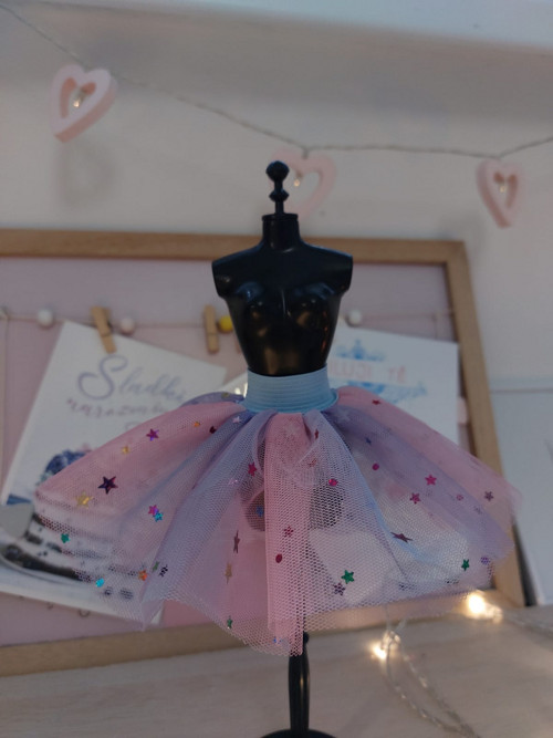 Barbie sukýnka — foto 1