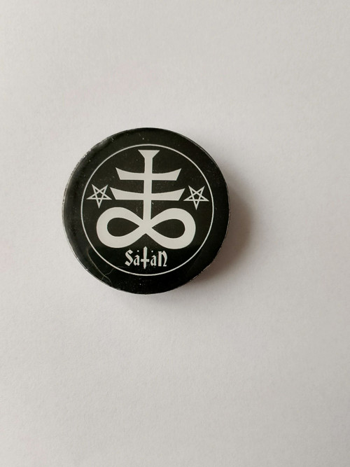 Černá placka "SATAN"