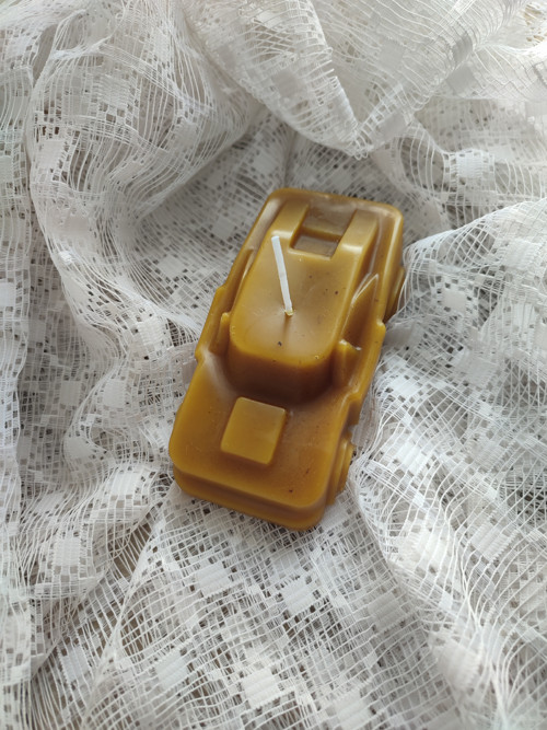 Včelí svíčka - velké auto