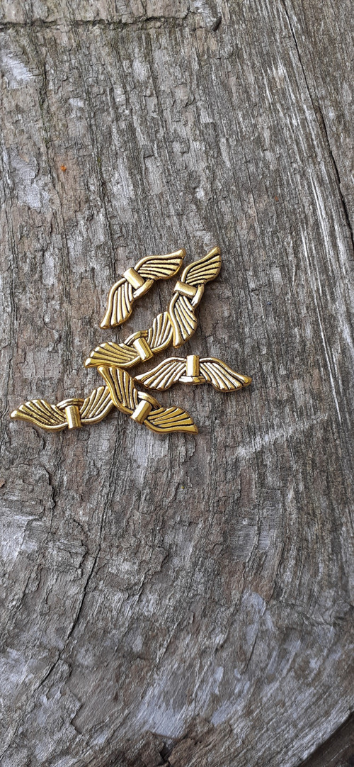 Andělská křídla 21x6,5x2,5 mm zlatá