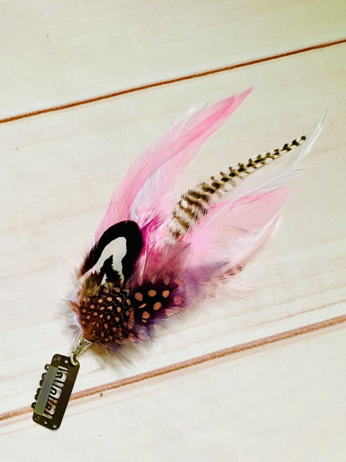 Peříčkový hair clip — foto 1