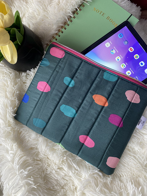 Pouzdro na tablet / iPad