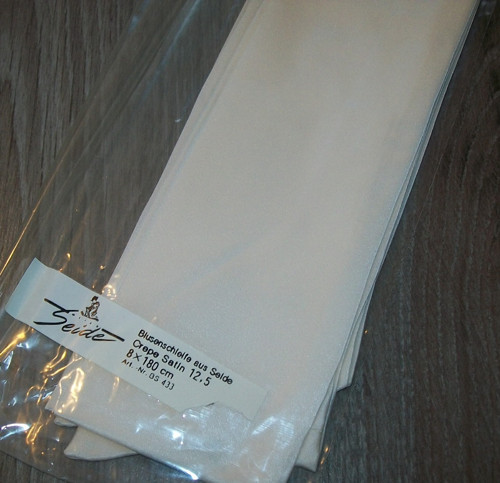HEDVÁBÍ - MAŠLE - Crepe Satin 12,5, 180x8 cm