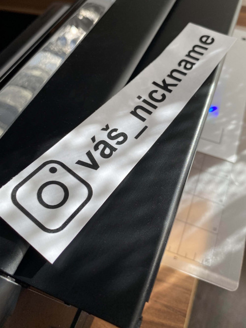 Samolepka s vaším Instagramem či Tiktokem