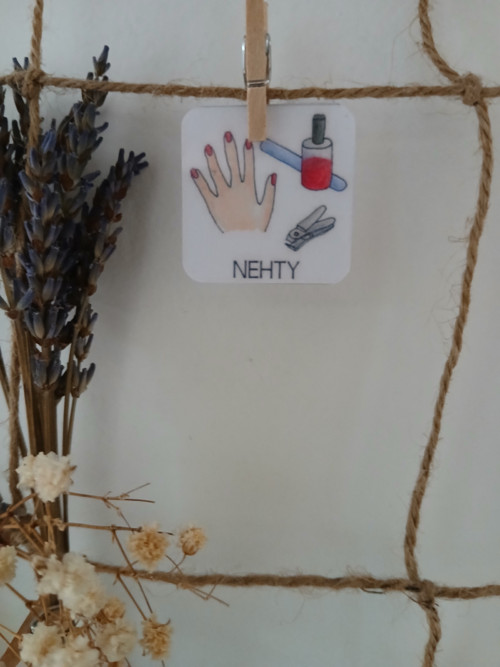 Nehty — foto 1