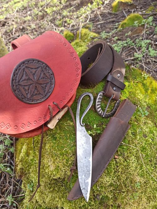 Historický set - brašna, opasek, nůž