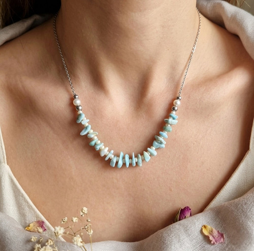 "Sonja 2" Náhrdelník (larimar, perly, nerez)
