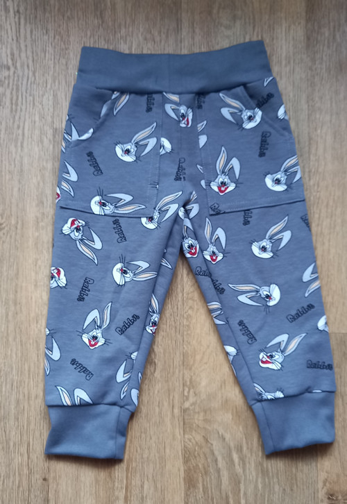 Tepláky Zajíc Bugs Bunny ,velikost 74-104