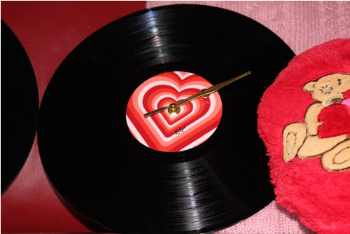Velké vinylové hodiny- Valentýnská edice