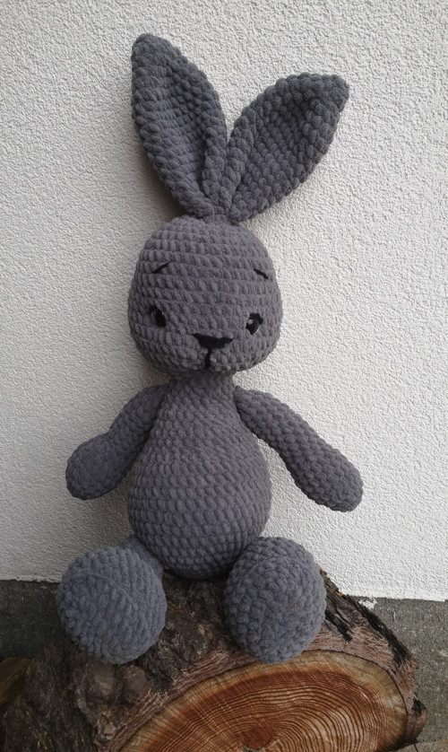 Velký zajíc-výška s ušima 60 cm
