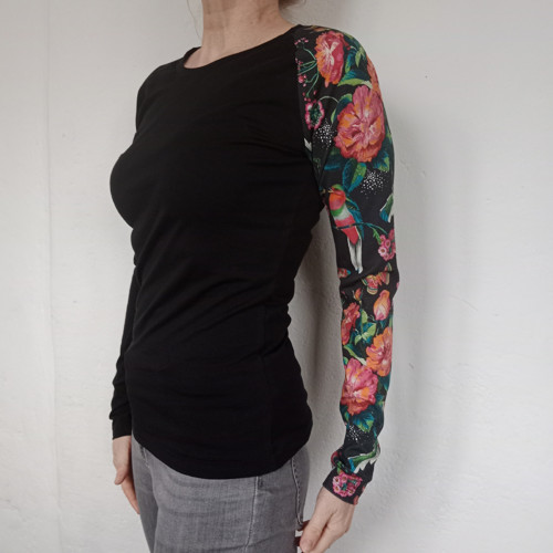 Černé s barevným rukávem XS-XXL