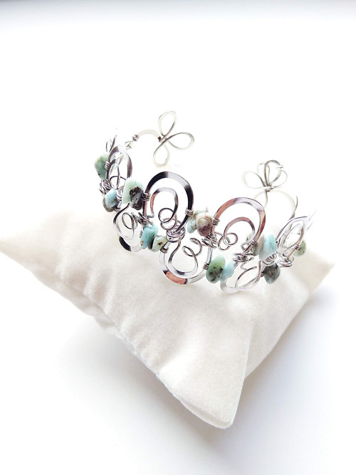 Náramek "Metamorfózy", larimar, NA ZAKÁZKU