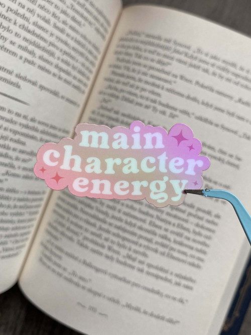 Samolepka „Main character energy“
