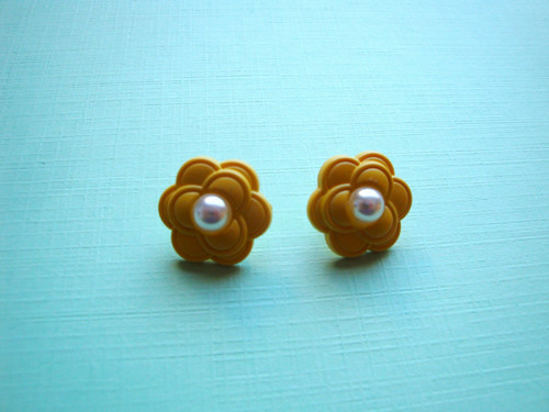 Plastové knoflíky květ 17 mm (2ks) - žlutá