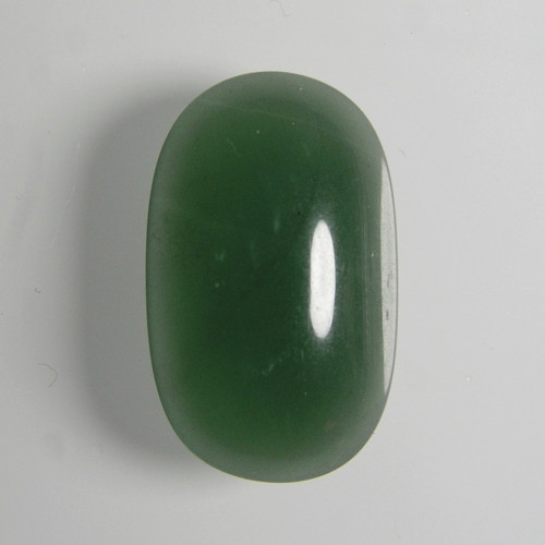 Sytě zelený Serpentin, 8,90 ct., 18,4x11,3x6,0 mm