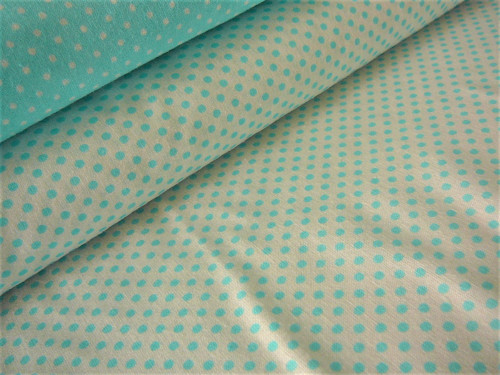 Metráž - mentolový puntíček na bílé - šíře 150cm