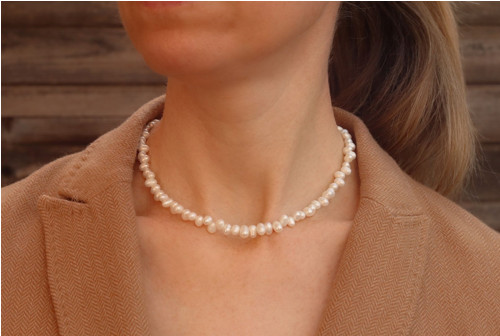 Perlový choker - perly