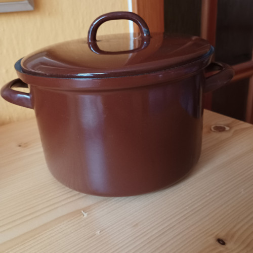 Hrnec - hnědý smalt průměr 20 cm