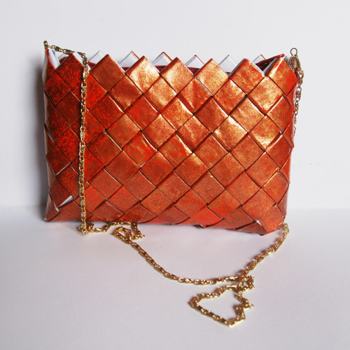 PapíroFka - plesovka červená II.