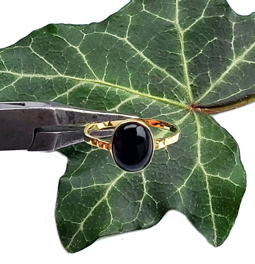 ZLATÝ prsten ONYX 10*8 akce — foto 1