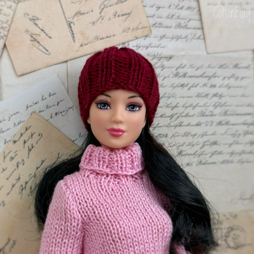 Pletená čepička pro Barbie - vínová