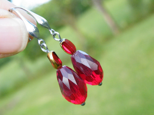 Stainless steel - v krvavé kapky č.2